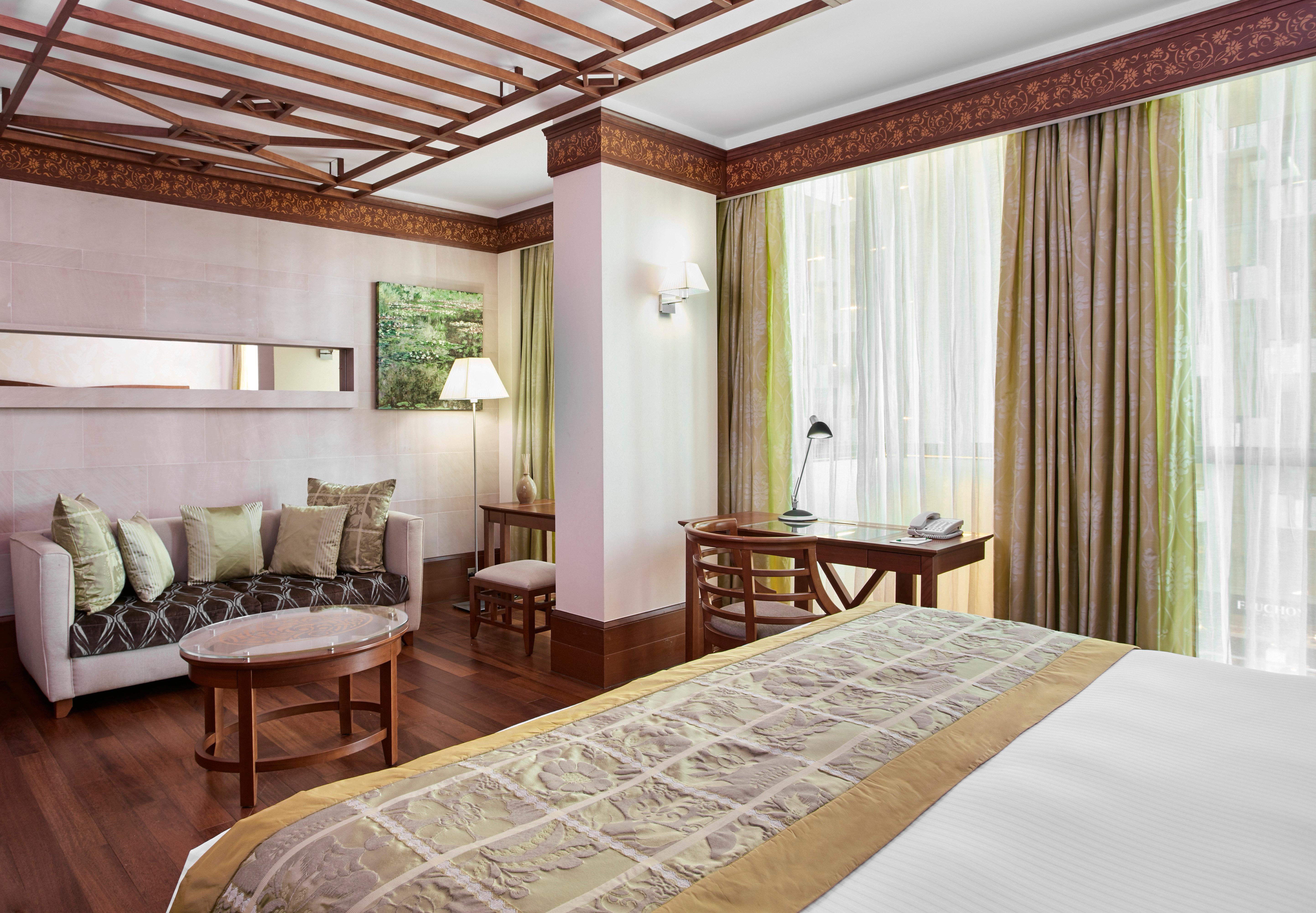 Holiday Inn Kuwait Al Thuraya City By Ihg Kuwait City Ngoại thất bức ảnh