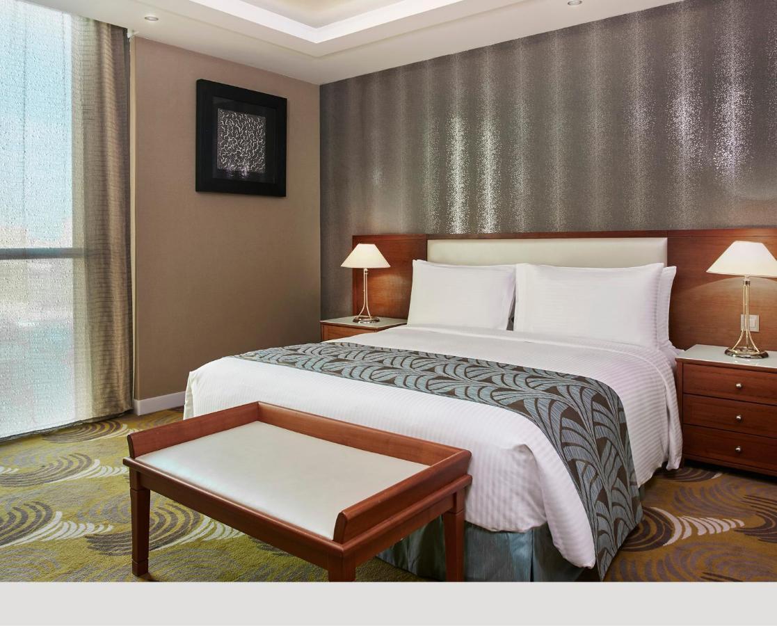 Holiday Inn Kuwait Al Thuraya City By Ihg Kuwait City Ngoại thất bức ảnh