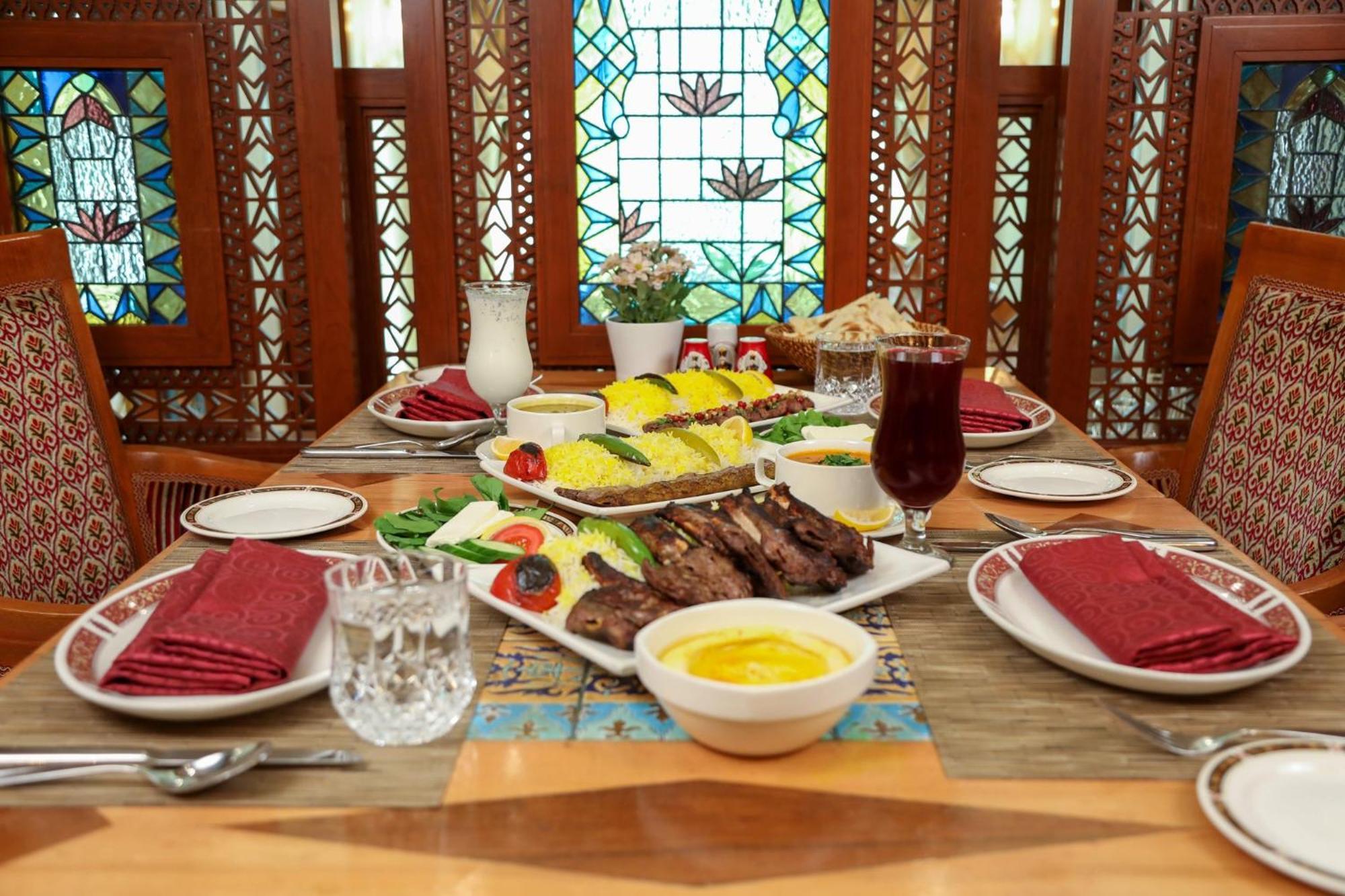 Holiday Inn Kuwait Al Thuraya City By Ihg Kuwait City Ngoại thất bức ảnh