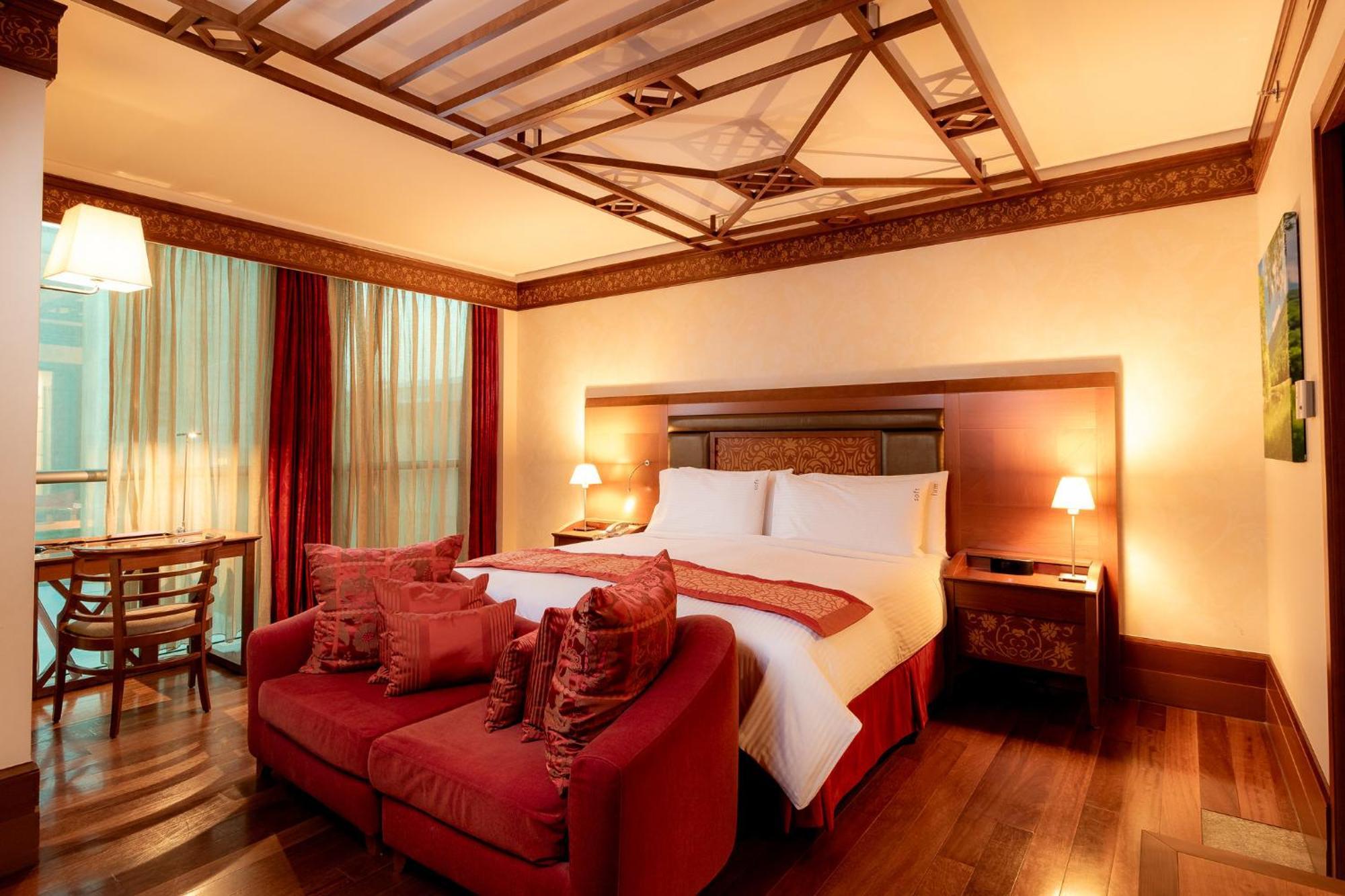 Holiday Inn Kuwait Al Thuraya City By Ihg Kuwait City Ngoại thất bức ảnh