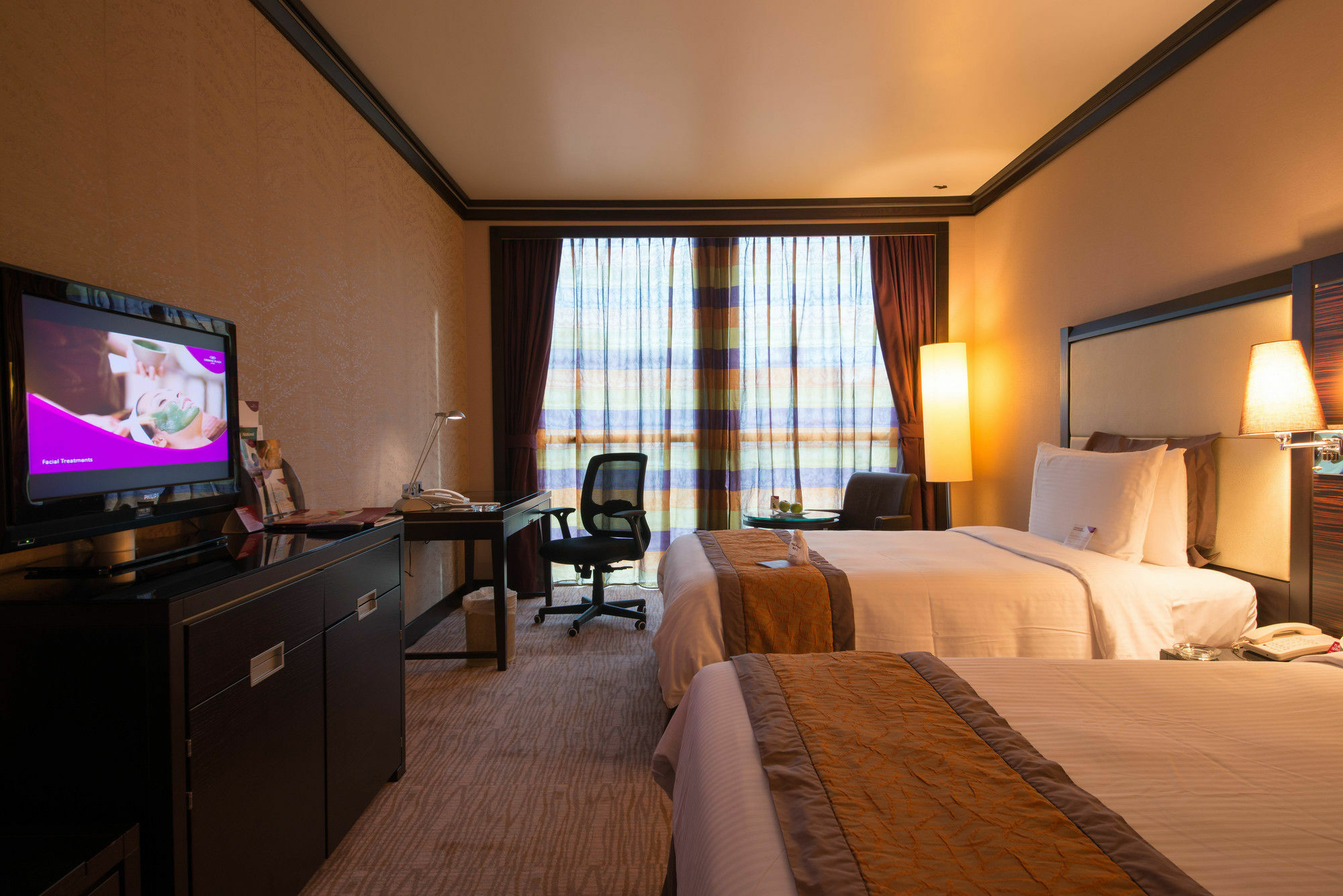 Holiday Inn Kuwait Al Thuraya City By Ihg Kuwait City Ngoại thất bức ảnh